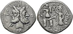 RÖMER RÖMISCHE REPUBLIK. RÖMISCHE REPUBLIK NACH 211 V. CHR. M. Furius, 119 v. Chr. Denar ø 20mm (3,68g). Mzst. Rom. Vs.: M FOVRI L F, Kopf des Janus. Rs.: ROMA / PHILI (teilweise in Ligatur), Roma bek