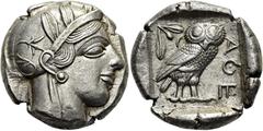 GRIECHEN ATTIKA. ATHEN. Tetradrachme ø 26mm (17,13g). 454 - 404 v. Chr. Vs.: Kopf der Athena mit attischem Helm, der mit drei Lorbeerblättern geschmückt ist, Ohrring und Perlenkette n. r. Rs.: ΑΘΕ, Eu