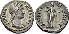 RÖMER RÖMISCHE KAISERZEIT. Sabina, 119(?) - 136/7 n. Chr. Denar ø 18mm (3,41g). Mzst. Rom. Vs.: SABINA AVGVSTA, drapierte Büste mit Diadem n. r. Rs.: VENERI GE-NE-TRICI, Venus mit Apfel lupft ihr Gewa