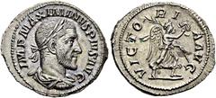 RÖMER RÖMISCHE KAISERZEIT. Maximinus Thrax, 235 - 238 n. Chr. Denar ø 21mm (3,40g). 236 - 238 n. Chr. Mzst. Rom. Vs.: MAXIMINVS PIVS AVG GERM, drapierte Panzerbüste mit Lorbeerkranz n. r. Rs.: VICTO-R