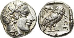 GRIECHEN ATTIKA. ATHEN. Tetradrachme (17,17g). 454 - 404 v. Chr. Vs.: Kopf der Athena mit attischem Helm, der mit drei Lorbeerblättern geschmückt ist, Ohrring u. Perlenkette n. r. Rs.: ΑΘΕ, Eule n. r.