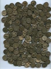 Ancients Trebonianus Gallus - Galerius (AD 249-305). Lot of 221 BI antoniniani. VF - AU. A large group containing coins of the following rulers: Trebonianus Gallus (3), Volusian (1), Gallienus (4), Cl