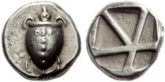 GRIECHISCHE MÜNZEN AIGINA Stater, 480-450. Schildkröte mit Punktreihe auf dem Panzer. Rv. Quadratum incusum, durch fünf Balken in fünf unregelmässige Felder geteilt. 11,09 g. SNG Lockett 1969. SNG Mün