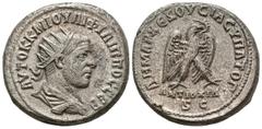 Imperio Romano FILIPO II. Tetradracma. (Ar. 12,85g/27mm). 247-249 d.C. Antioquía. (Prieur 415). Anv: Busto radiado y drapeado de Filipo II a derecha, alrededor leyenda griega. Rev: Aguila estante a de