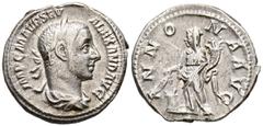 Imperio Romano ALEJANDRO SEVERO. Denario. (Ar. 3,72g/19mm). 228 d.C. Roma. (RIC 135). Anv: Busto laureado y drapeado de Alejandro Severo a derecha, alrededor leyenda: IMP C M AVR SEV ALEXAND AVG. Rev: