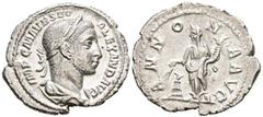 Imperio Romano ALEJANDRO SEVERO. Denario. (Ar. 1,93g/21mm). 228 d.C. Roma. (RIC 135). Anv: Busto laureado y drapeado de Alejandro Severo a derecha, alrededor leyenda: IMP C M AVR SEV ALEXAND AVG. Rev: