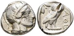 Grecia Antigua ATTICA, Atenas. Tetradracma. (Ar. 16,96g/25mm). 454-404 a.C. (SNG Copenhagen 31). Anv: Cabeza de Atenas con casco ático con cresta a derecha. Rev: Búho estante a derecha mirando de fren