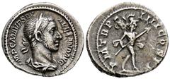 Imperio Romano ALEJANDRO SEVERO. Denario. (Ar. 3,24g/21mm). 225 d.C. Roma. (RIC 45). Anv: Busto laureado y drapeado de Alejandro Severo a derecha, alrededor leyenda: IMP C M AVR SEV ALEXAND AVG. Rev: 