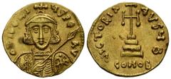 Byzantine Empire TIBERIO III. Sólido. (Au. 4,36g/20mm). 698-705 d.C. Constantinopla. Anv: D TIBERIVS PE AV. Busto coronado, drapeado y coraza de frente portando lanza y escudo con grabado de jinete de