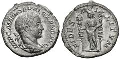 Imperio Romano SEVERUS ALEXANDER. Denarius. (Ar. 2.68g / 19mm). 225 AD Rome. (RIC 139). Anv: Laureate and draped bust of Alejandro Severo on the right, around the legend: IMP CM AVR SEV ALEXAND AVG. R