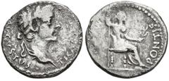 Imperio Romano TIBERIO. Denario. (Ar. 3,41g/18mm). 36-37 d.C. Lugdunum. (RIC 30). Anv: Cabeza de Tiberio a derecha, alrededor leyenda: TI CAESAR DIVI AVG AVGVSTVS. Rev: Livia sentada a derecha con ram