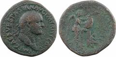 Vespasien, sesterce, Rome, 71 A/IMP CAES VESPASIAN AVG P M TR P PP COS III Tête laurée à droite R/VICTORIA AVGVSTI/ S-C Victoire à droite, le pied posé sur un casque, écrivant sur un bouclier accroché