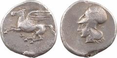 Corinthe, statère, IVe siècle av. J.-C. A/Anépigraphe Pégase volant à gauche ; au-dessous, lettre punique R/Anépigraphe Tête d'Athéna à gauche, coiffée du casque corinthien muni du couvre-nuque ; derr