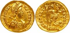 Roman Imperial Coinage Honorius, AD 393-415. Gold Solidus (4.33 g). Minted at Rome, AD 404, 407-8. Diad., draped and cuirassed bust to right. Reverse: VICTORIA AVGGG, Honorius in military attire stg. 
