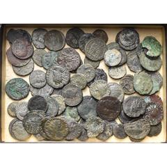 Empire romain - Roman Empire lot d'environ 80 bronzes, dont: Postume, antoninien, R/ Sol (TB à SUP), Hercule; Claude II le Gothique, antoninien, R/ Jupiter, Spes; Constantin Ier, follis, R/ Autel, Ete