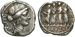 République romaine - Roman Republic M. Iunius Brutus Q. Caepio, AR denier, 54 av. J.-C., Rome. D/ T. de Libertas à d., parée de boucles d'oreilles et d'un collier. Derrière, LIBERTAS. R/ Le consul L. 