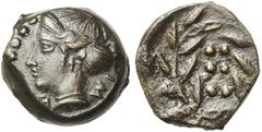 GREEK WORLD SICILE, HIMERA, AE hémilitre, 413-408 av. J.-C. D/ IME T. fém. à g. Devant, six globules. R/ Six globules dans une couronne de laurier. SNG ANS 186; SNG Cop. 320; Calciati 35; Mini, Sicili