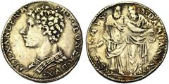 Modern ITALIE, FLORENCE, Alexandre de Médicis, duc (1532-1537), AR teston, s.d. Coins de Benvenuto Cellini. Droit : ALEXANDER· M·-·R· P· FLOREN· DVX· B. à gauche, tête nue. Revers : ·S· COSMVS·-·S· DA