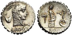 ROMAN REPUBLIC L. Roscius Fabatus, AR denier serratus, 64 av. J.-C., Rome. D/ L·ROSCI T. de Junon Sospita à d., coiffée d''une peau de chèvre. A g., symbole. R/ FABATI Jeune fille deb. à d., nourrissa