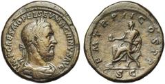 ROMAN COINS COLLECTION : Pertinax - Maximus MACRIN (217-218), AE sesterce, 218, Rome. D/ IMP CAES M OPEL SEV MACRINVS AVG B. l., dr. à d. R/ P M TR P II COS P P/ SC L''empereur en toge, assis à g. sur