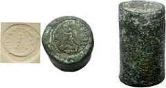 ROMAN EMPIRE (I) coin monétaire de revers (trousseau), 3e s.: VICTORIA AVG Victoire marchant à d., ten. une couronne. Beau Fine