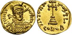 BYZANTIUM (II) Constantin IV (668-685), AV solidus, 681-685, Constantinople. Off. Γ. D/ B. casqué, cuir., de trois quarts vers la d., ten. une lance sur l''épaule et un bouclier. R/ VICTORA- AVGΓ (ve