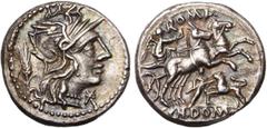 ROMAN REPUBLIC Cn. Domitius Ahenobarbus, AR denier, 128 av. J.-C., Rome. D/ T. casquée de Roma à d. Derrière, un épi de blé. Sous le menton, ?. R/ Victoire dans un bige à d., ten. les rênes et un foue