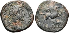 COMMODE - ZENON COMMODE Auguste (177-192), AE sesterce, 181-182, Rome. D/ M ANTONINVS COMMODVS AVG T. l. à d. R/ VIRTVTI AVG[VSTI TR P VII IMP] IIII COS [III PP]/ S C Commode sur un cheval cabré à d.,