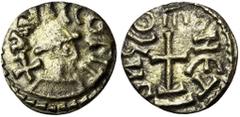 DARK AGES MEROVINGIENS, tremissis d''électrum, vers 660-675, Quentovic. Monétaire Anglus II. D/ + VVICCO FIT B. stylisé à d. R/ ANGLO MONET Croix sur deux degrés. Belfort 4966; Prou 1130 var.; Lafauri
