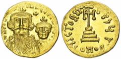 Constant II (641-668), AV solidus, 654-659, Constantinople. Off. Γ (?). Droit : B. de face de Constant II avec longue barbe et de Constantin IV. Entre leurs tête, une croix. Revers : VICTORIA- AV[..]/
