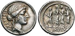 République romaine - Roman Republic M. Iunius Brutus Q. Caepio, AR denier, 54 av. J.-C., Rome. D/ LIBERTAS T. de Libertas à d., parée de boucles d''oreilles et d''un collier. R/ BRVTVS Le consul L. Iu