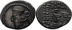 Griechische Münzen Parther Reich der Arsakiden Vologases I. 51/52-79/80 Drachme, Ecbatana? Später abstrahierter Stil. Kopf mit Diadem nach links, Arsakes spannt den Bogen nach rechts SNG Cop. 192 Sell