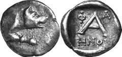 Argos The coinage of Argos from the late 2nd century thr Estimate: CHF 300.00 Lot of three triobols, c. 80s-50s. 1162.1 (Silver, 2.27 g 12), c. 80s-50s. Forepart of wolf at bay to right. Rev. with -/.