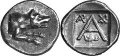 Argos The coinage of Argos from the late 2nd century thr Estimate: CHF 250.00 Triobol (Silver, 2.38 g 6), c. 80s-50s. Forepart of wolf at bay to right. Rev. with monograms of and above and jawbone bel