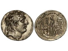 Tetradracma. 138-129 a.C. ANTÍOCO VII. REINO SELÉUCIDA. Anv.: Cabeza diademada a derecha. Rev.: Atenea en pie a izquierda, sosteniendo a Nike, delante y detrás, leyenda. 16,40 grs. AR. Se-7092. EBC-/M