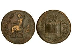 Dupondio. ÉPOCA DE TIBERIO. TARRACO. Anv.: DEO AVGVSTO. Augusto sentado a izquierda. Rev.: AETERNITATIS AVGVSTAE C. V. T. T. Templo ostástilo. 21,70 grs. Pátina. RARA. AB-2364. MBC-/MBC.