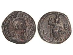 Tetradracma. 244-249 d.C. FILIPO I. ALEJANDRÍA. Anv.: Busto laureado a derecha. Rev.: Figura a derecha. L - B. Ve. (Oxidaciones). GIC-No cat. MBC+.