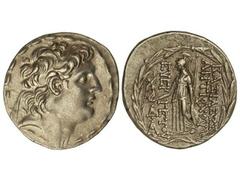 Tetradracma. 138-129 a.C. ANTÍOCO VII. REINO SELÉUCIDA. Anv.: Cabeza diademada a derecha. Rev.: Atenea en pie a izquierda, sosteniendo a Nike, delante y detrás leyenda. 16,80 grs. AR. Se-7092. EBC/MBC