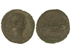 Dupondio. Acuñada el 117-138 d.C. ADRIANO. Anv.: HADRIANVS AVGVST(VS). Busto a derecha. Rev.: FELICITAT. COS. III P. P. S. C. Galera. 11,10 grs. Pátina verde. (Oxidaciones limpiadas). EBC-.