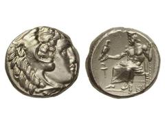Dracma. 336-323 a.C. ALEJANDRO MAGNO. MACEDONIA. Anv.: Cabeza de Hércules con piel de león a derecha. Rev.: Zeus entronizado a izquierda, alrededor leyenda y símbolos. 4,28 grs. AR. Se-6730 var. EBC.