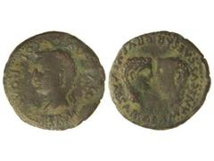 As. (14 a 36 d.C.). ÉPOCA DE TIBERIO. COLONIA RÓMULA. Anv.: Cabeza laureada de Tiberio a izquierda, alrededor PERM. DIVI. AVG. COL. ROM. Rev.: Cabezas enfrentadas de Germánico y Druso, alrededor leyen