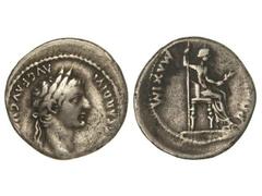 Denario. Acuñada el 14-37 d.C. TIBERIO. Anv.: (TI. CAE)SAR DIVI AVG. F. AVG(VSTVS). Cabeza laureada de Tiberio a derecha. Rev.: PO(NTIF.) MAXIM. Livia sentada a derecha. 3,80 grs. C-16. MBC-.