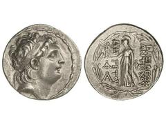 Tetradracma. 138-129 a.C. ANTÍOCO VII. REINO SELÉUCIDA. Anv.: Cabeza diademada a derecha. Rev.: Atenea en pie a izquierda sosteniendo Nike, delante y detrás leyenda. 16,20 grs. AR. Se-7092. EBC-.