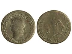Dupondio. 54-68 d.C. NERÓN. Anv.: NERO CLAVD. CAESAR AVG. GER. P. M. TR. P. IM. P. P. Cabeza laureada a izquierda. Rev.: VICTORIA AVGVSTI S. C. En exergo II. Victoria en marcha a izquierda con palma y