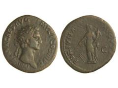 Dupondio. Acuñada el 97 d.C. NERVA. Anv.: IMP. NERVA CAES. AVG. P. M. TR. P. COS. III P. Cabeza radiada a derecha. Rev.: FORTVNA AVGVST S. C. Fortuna en pie a izquierda. 12,70 grs. Pátina oscura. C-69