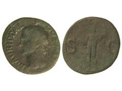 Dupondio. Acuñada el 27-12 a.C. AGRIPPA. Anv.: M. AGRIPPA L. F. COS. III. Cabeza a izquierda con corona rostral. Rev.: S.C. Neptuno en pie a izquierda con tridente y delfín. 9,10 grs. Pátina verde. C-