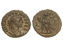 Tetradracma. 276-282 d.C. PROBO. ALEJANDRÍA (EGIPTO). Anv.: Busto laureado a derecha, alrededor leyenda. Rev.: Águila en pie, cabeza a derecha, en campo L-B. 8,80 grs. Ve. Pátina marrón. GIC-4772 sim.