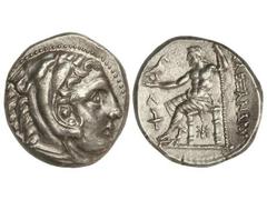 Tetradracma. 336-323 a.C. ALEJANDRO MAGNO. AMPHIPOLIS. MACEDONIA. Anv.: Cabeza de Hércules con piel de león a derecha. Rev.: Zeus entronizado a izquierda, detrás leyenda, delante símbolo. 17,30 grs. A