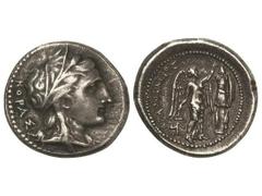 Tetradracma. 317-289 a.C. AGATHOKLES. SIRACUSA. Anv.: Cabeza de Perséfone a derecha, detrás leyenda. Rev.: Victoria coronando trofeo, detrás leyenda y triskeles. 16,50 grs. AR. (Pequeñas limaduras en 