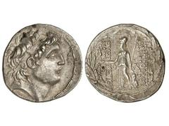 Tetradracma. 138-129 a.C. ANTÍOCO VII. REINO SELÉUCIDA. Anv.: Cabeza diademada a derecha. Rev.: Atenea en pie a izquierda sosteniendo a Nike, delante y detrás leyenda. 16,40 grs. AR. Se-7092. EBC-/MBC